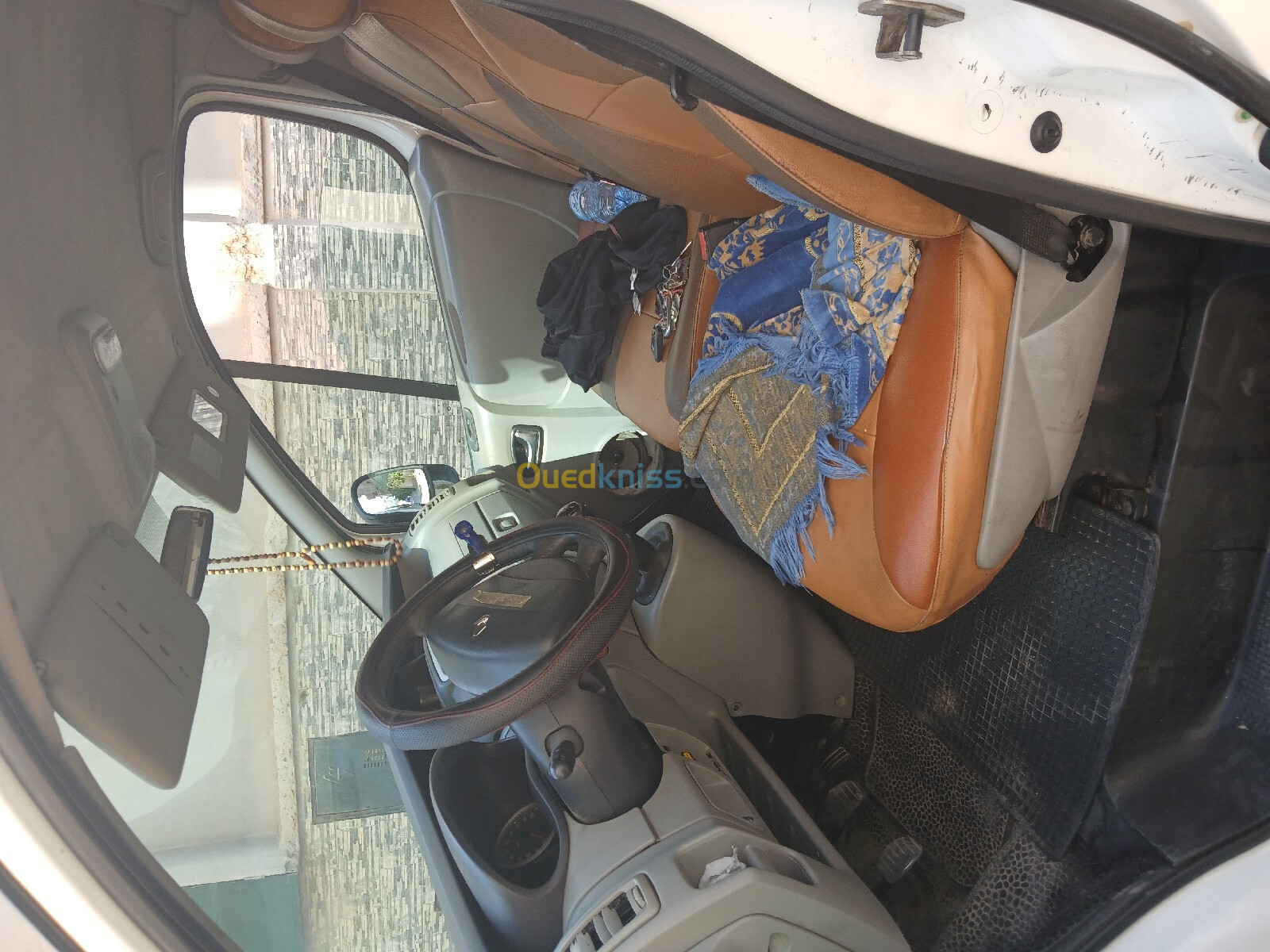 Renault Trafic 2013 9 plc