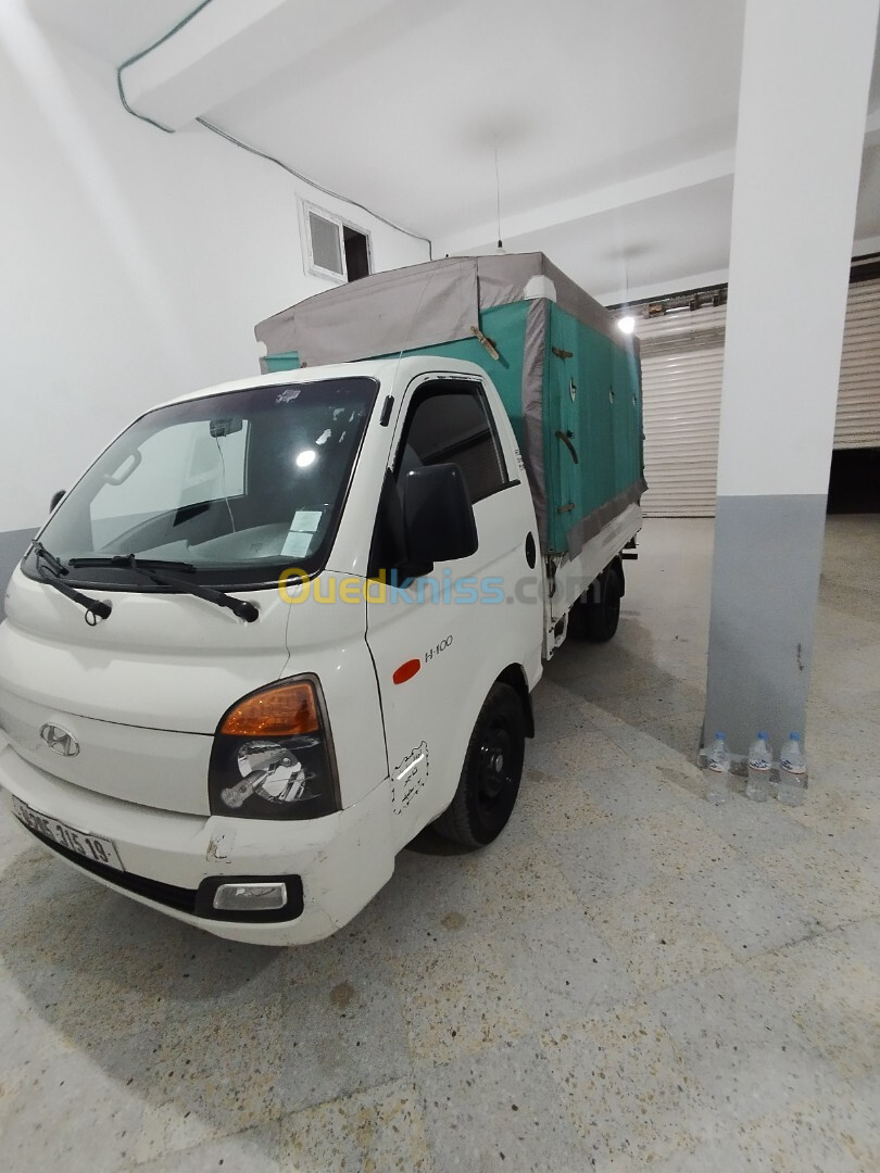 Hyundai H1 2015 