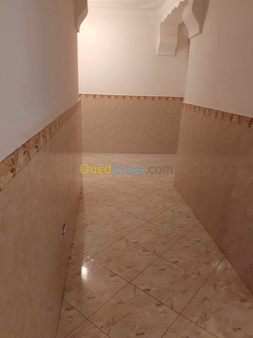 Location Niveau De Villa F4 Alger Khraissia