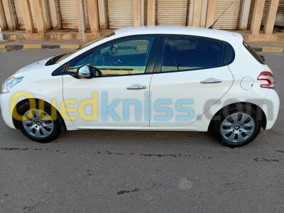 Peugeot 208 2012 208