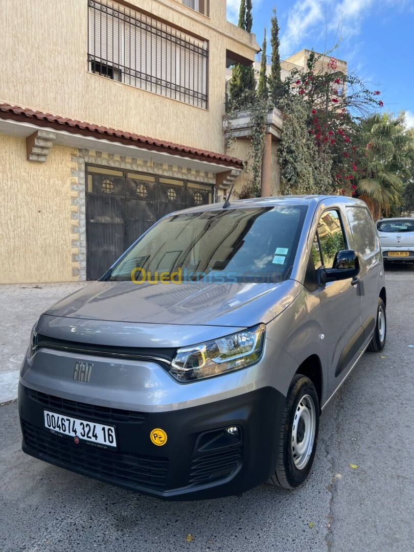 Fiat Doblo 2024 Itali