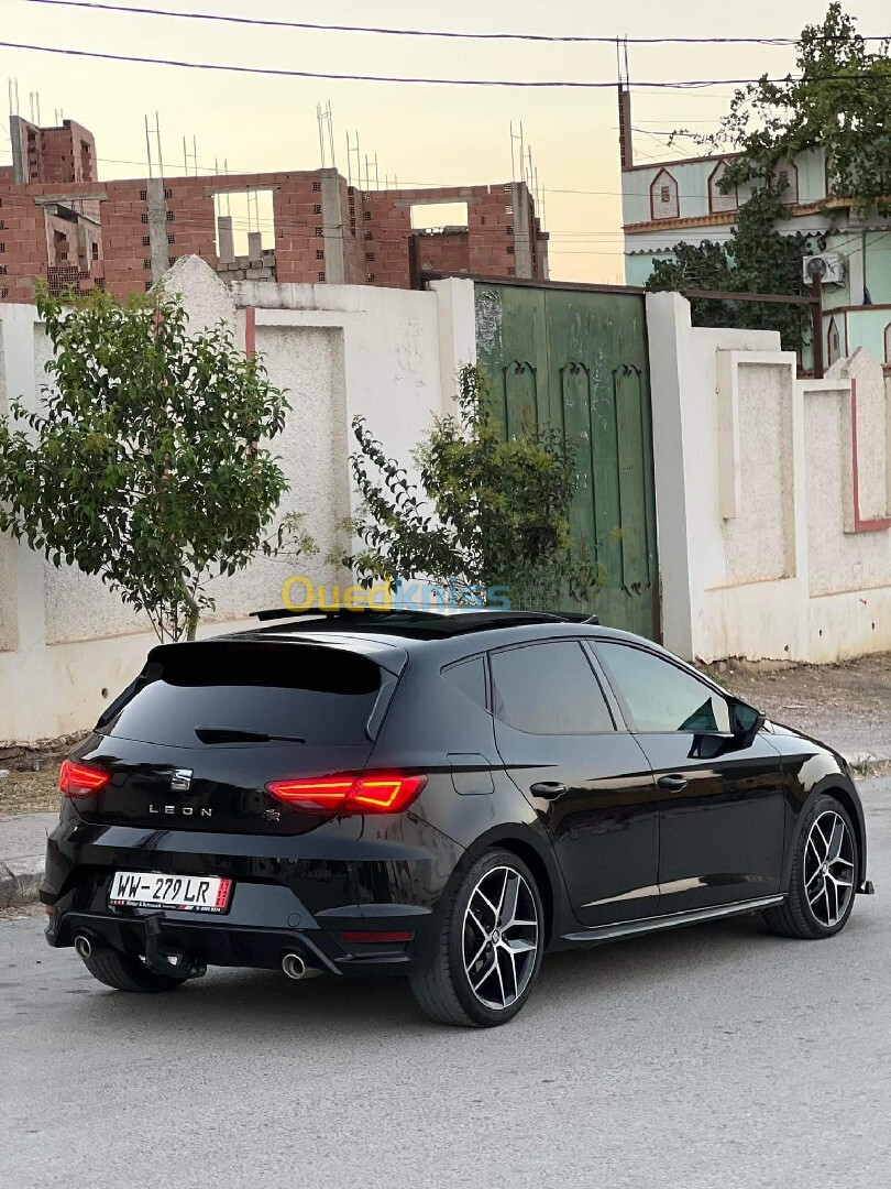 Seat Leon 2018 Lina r