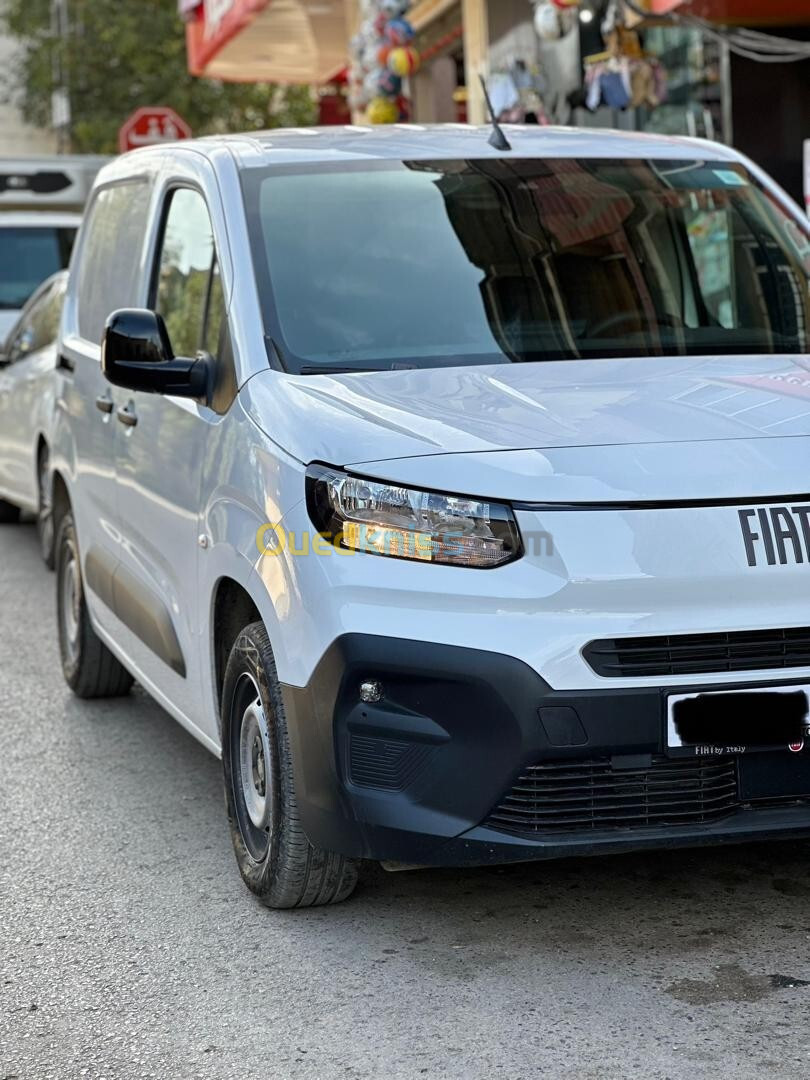 Fiat doblo 2024 la tout 3 place