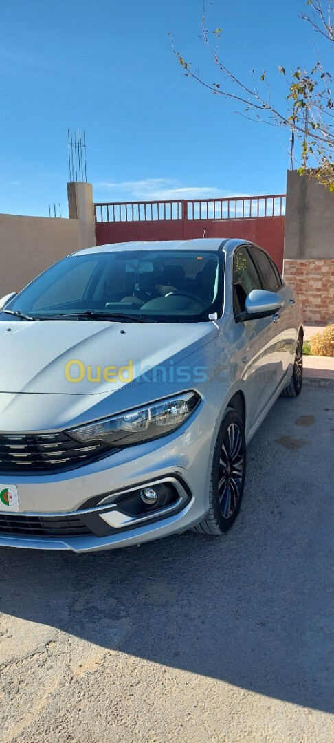 Fiat Tipo Sedan 2024 Life