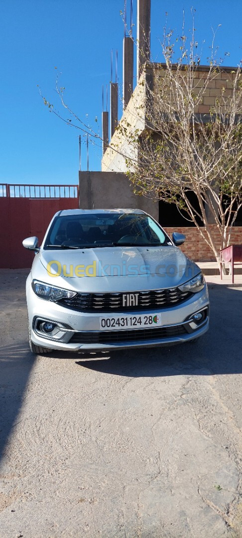 Fiat Tipo Sedan 2024 Life