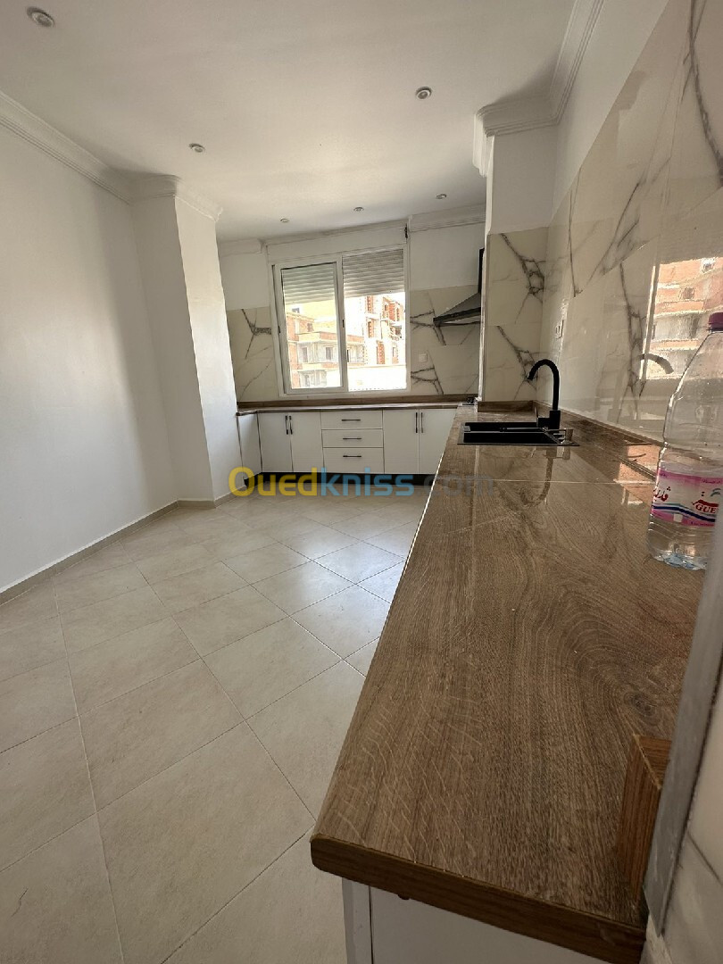 Location Appartement F4 Alger Birkhadem