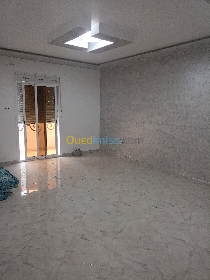 Location Appartement F4 Alger Birkhadem