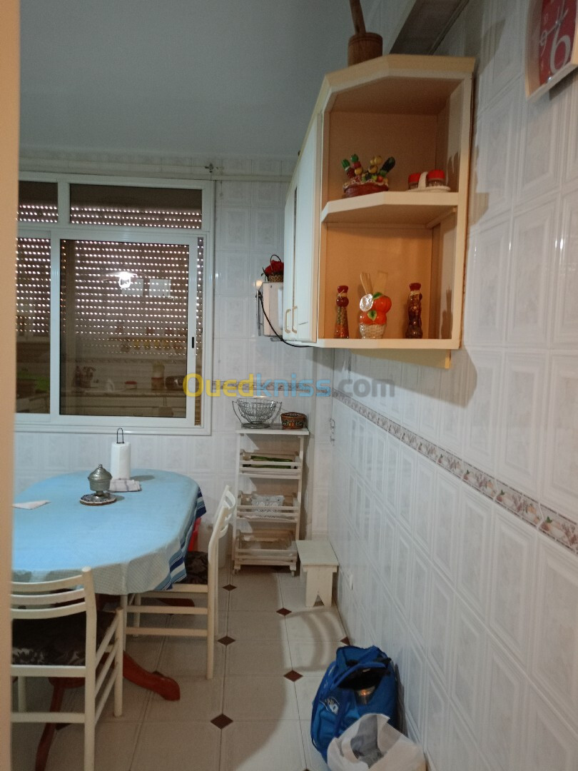 Location Appartement F3 Alger Kouba