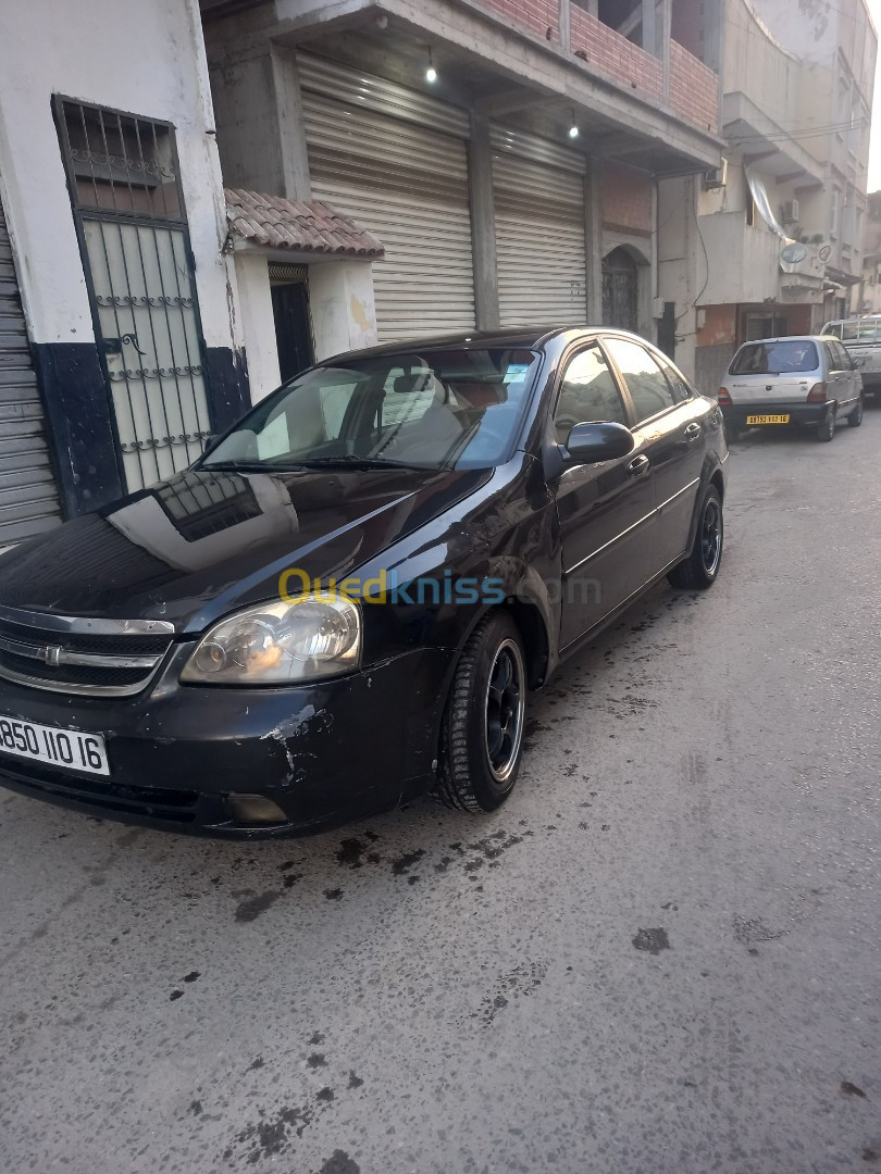 Chevrolet Optra 4 portes 2010 Optra 4 portes