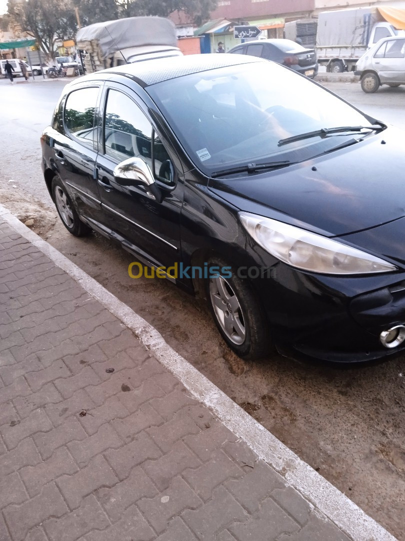 Peugeot 207 2009 207