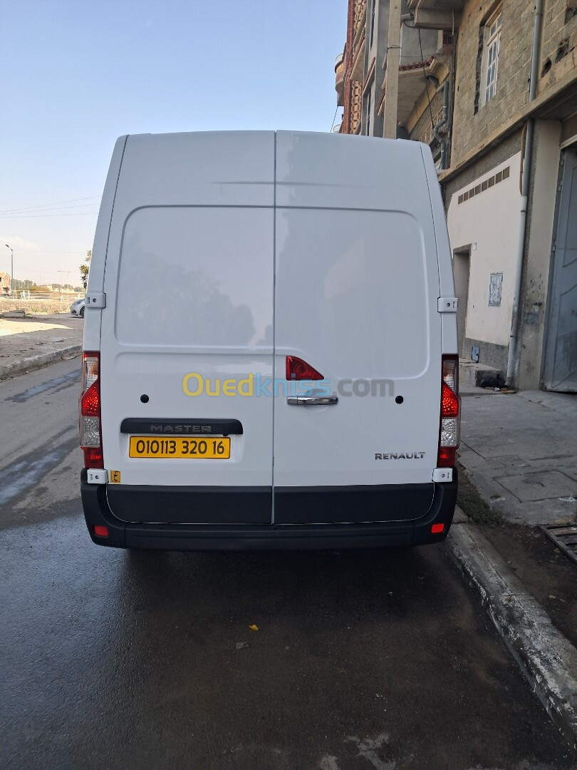 Renault Master 2020