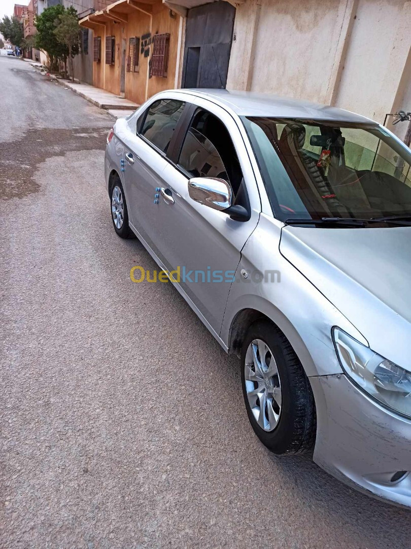 Peugeot 301 2013 Active