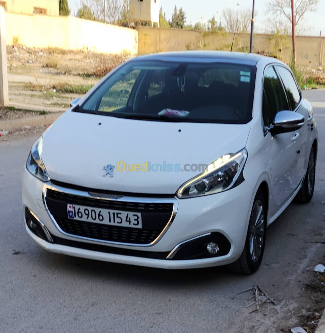 Peugeot 208 2015 Allure Facelift