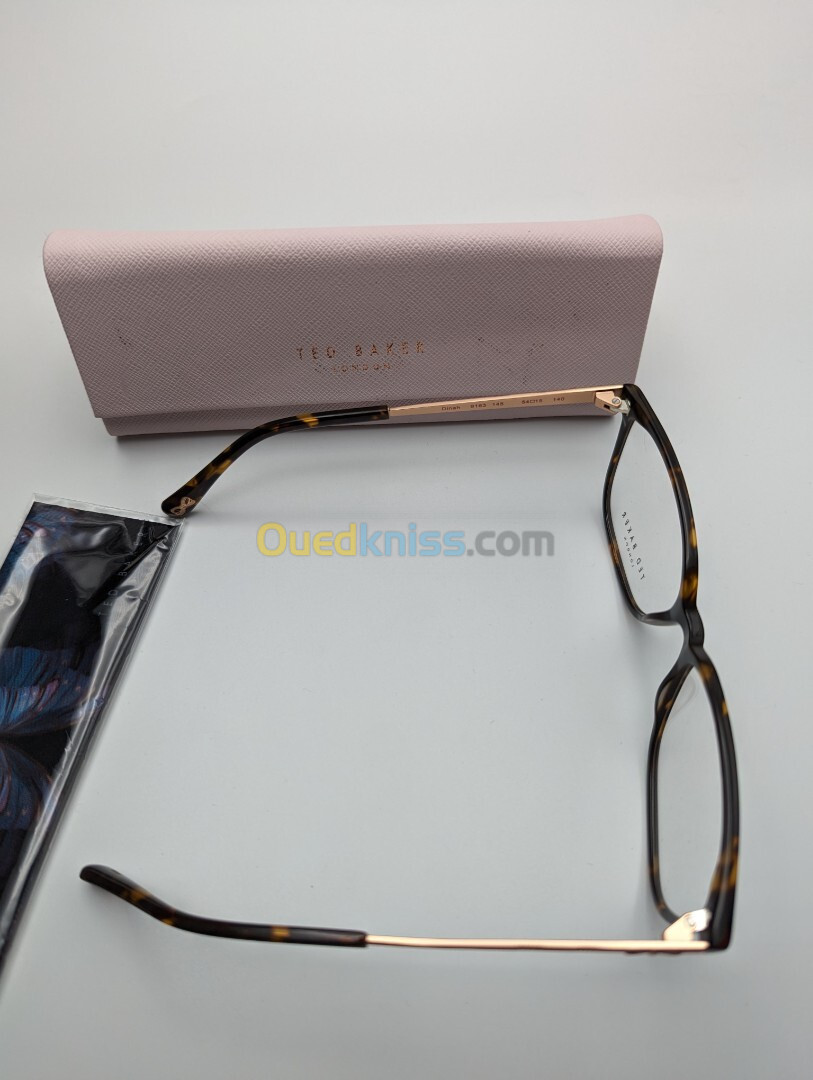 Lunettes de vue originale pour femme 