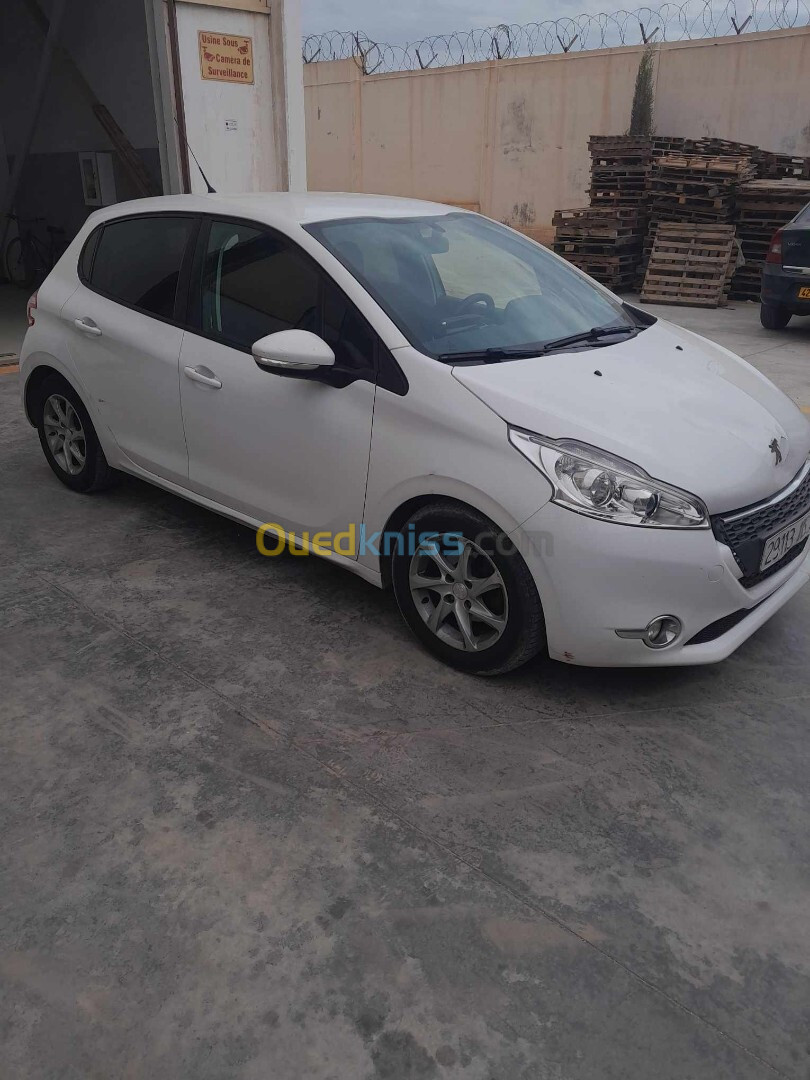 Peugeot 208 2015 Active