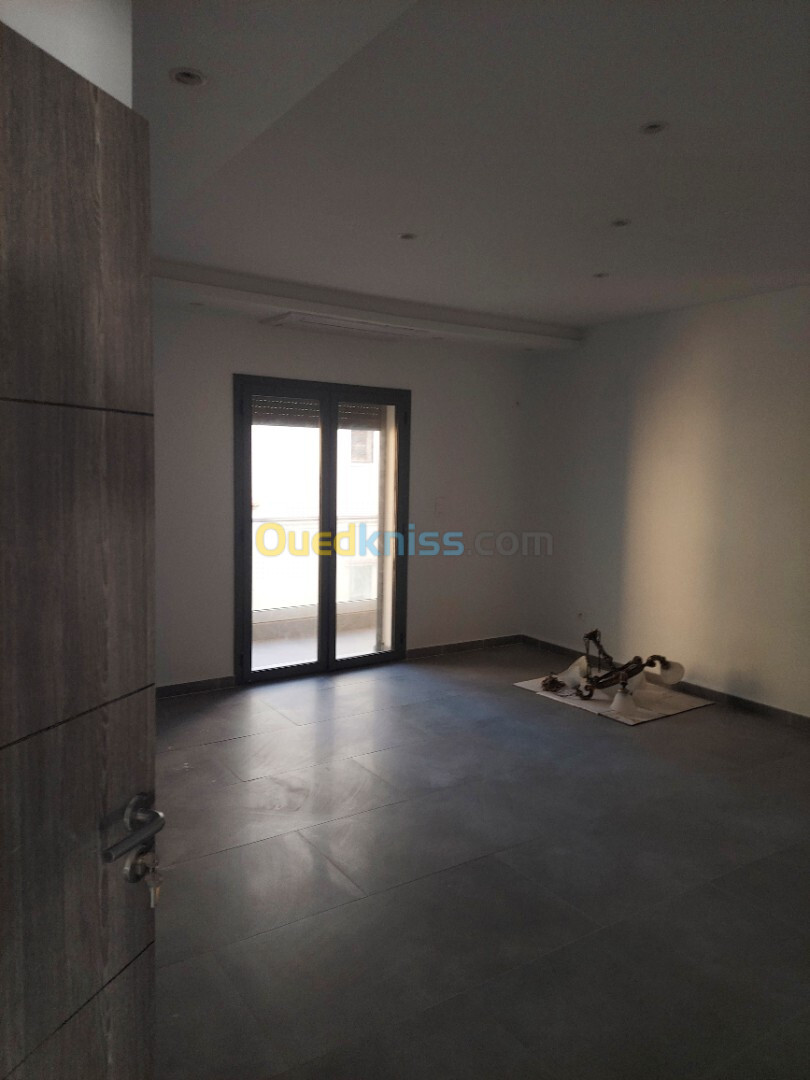 Vente Appartement F3 Alger Baba hassen