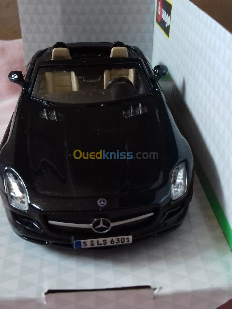 Miniature Mercedes-Benz sls amg Roadster