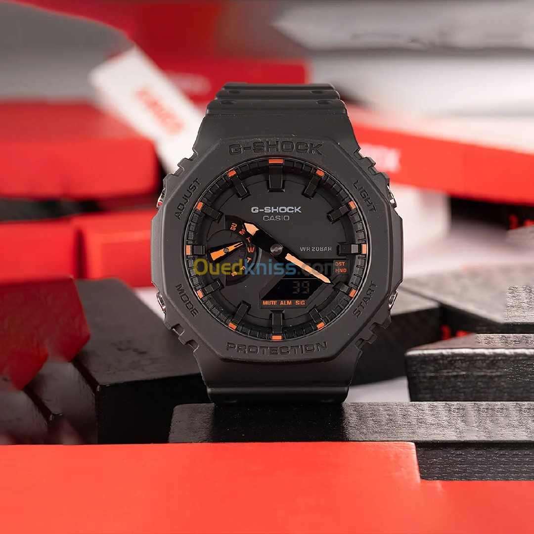 Montre Casio G-Shock Noir fond noir et orange