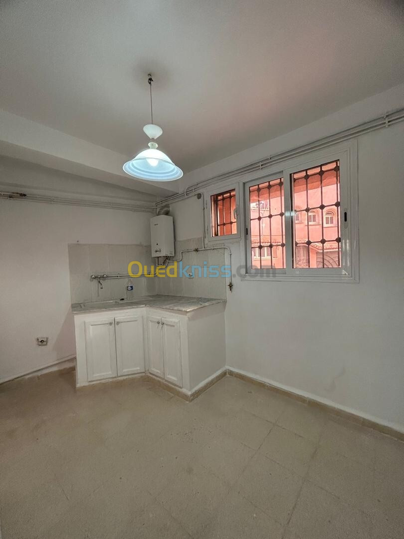 Location Appartement F4 Alger Birkhadem