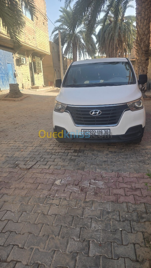 Hyundai H1 2019 vitré 8P