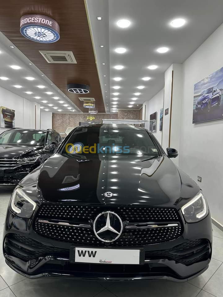 Mercedes GLC 2021 AMG-LINE 300D