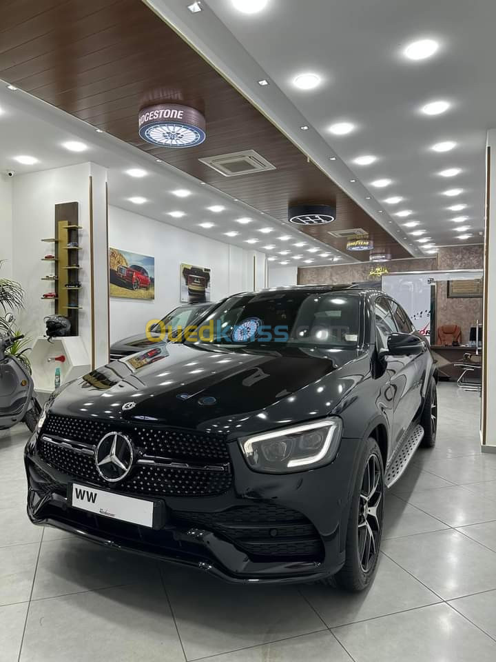 Mercedes GLC 2021 AMG-LINE 300D