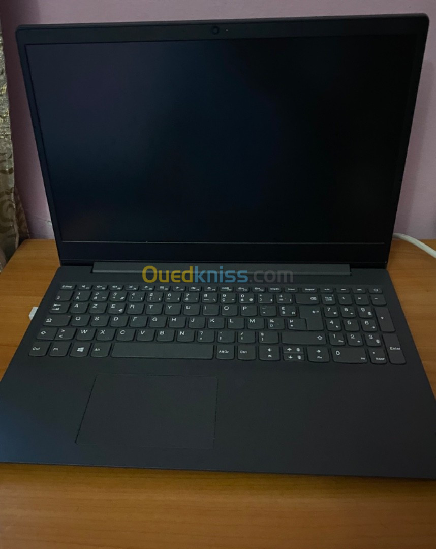 laptop lenovo v15 2020