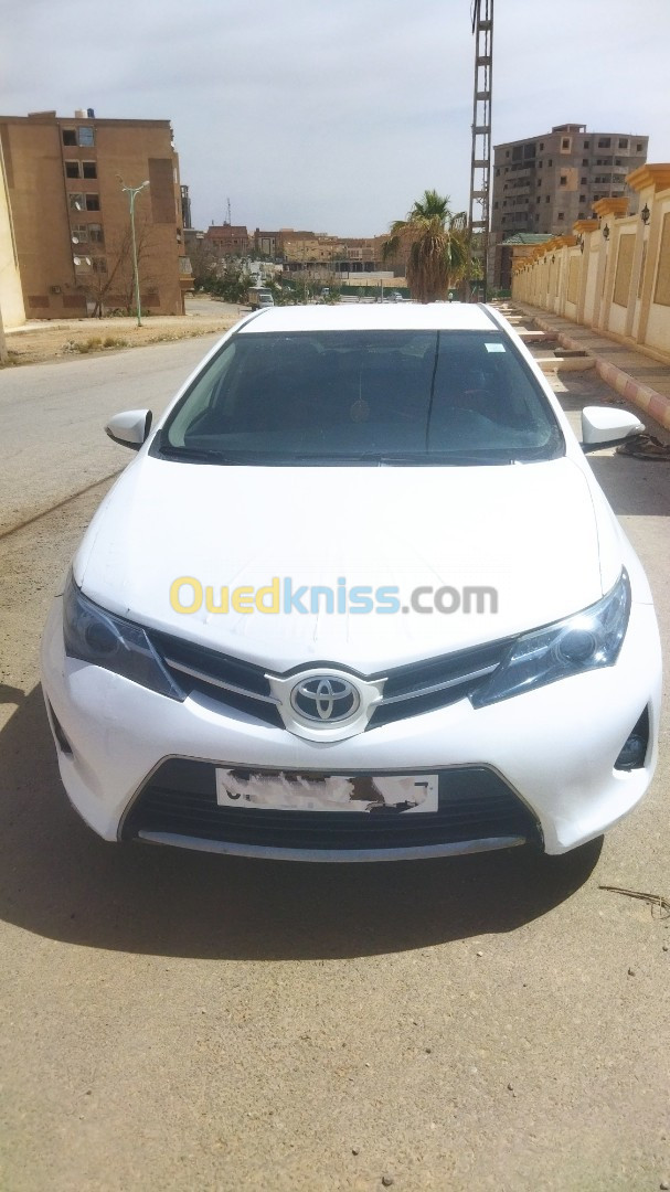 Toyota Auris 2013 Auris