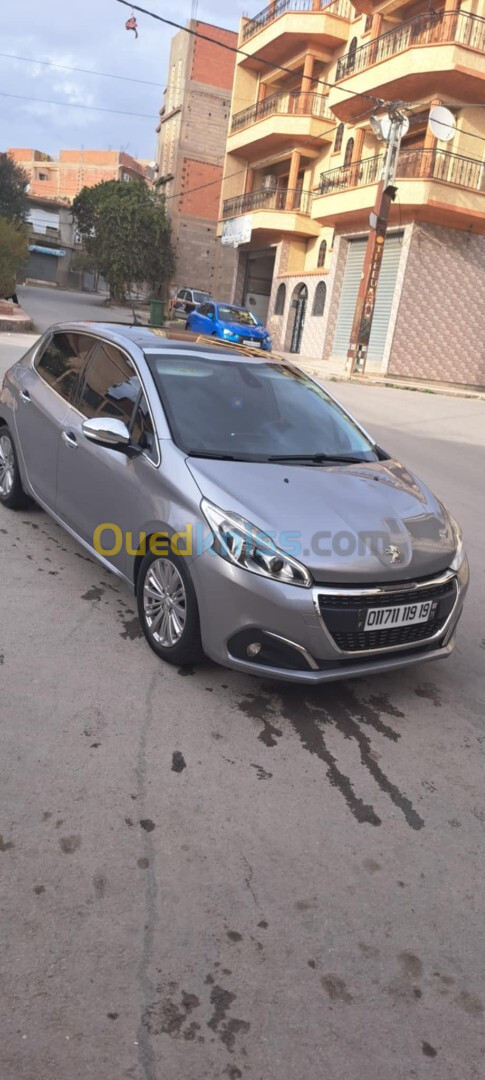 Peugeot 208 2019 Allure Facelift