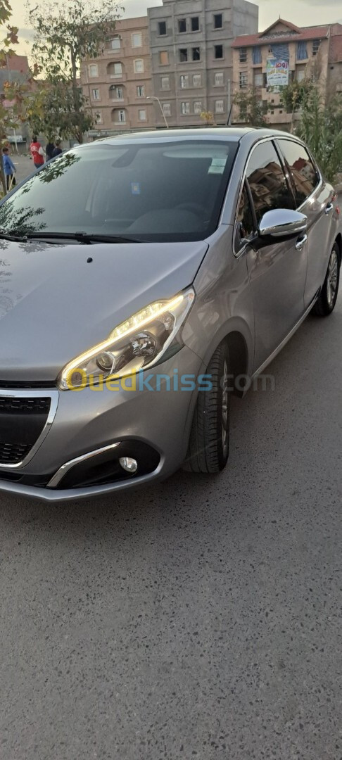 Peugeot 208 2019 Allure Facelift