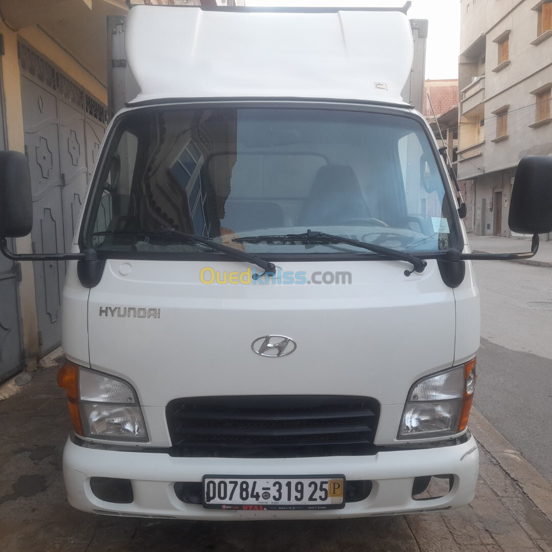 Hyundai HD35 2019