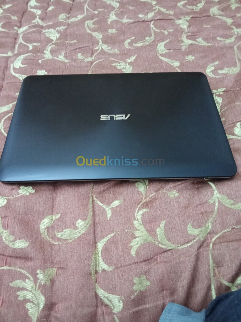 asus r556q