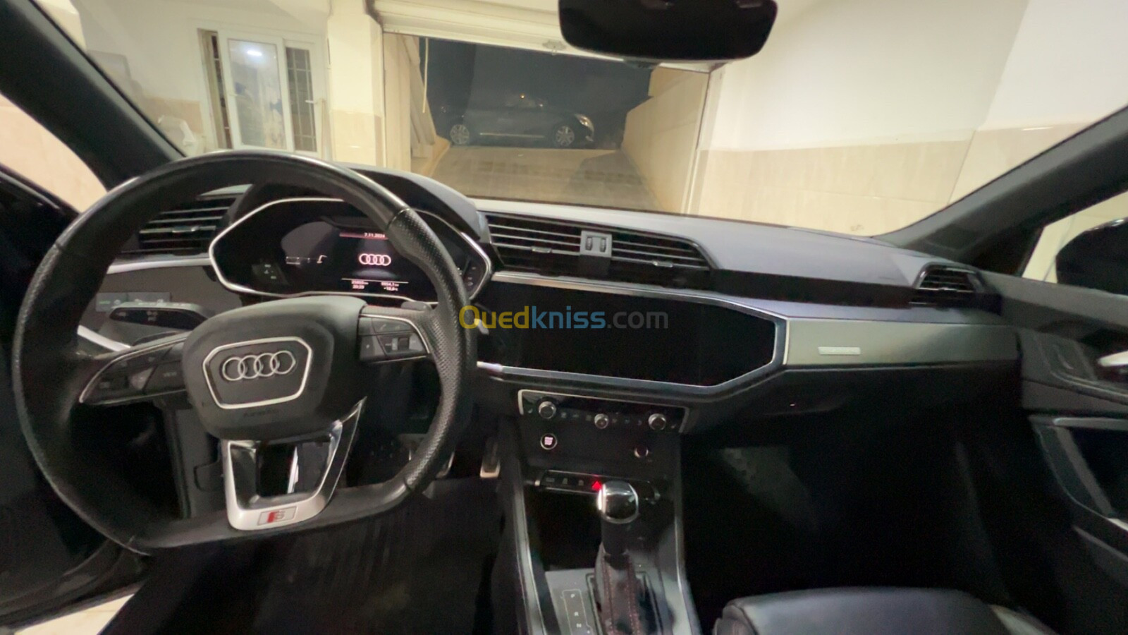 Audi Q3 2023 S line