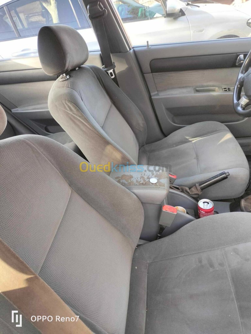 Chevrolet Optra 5 portes 2011 CRDI