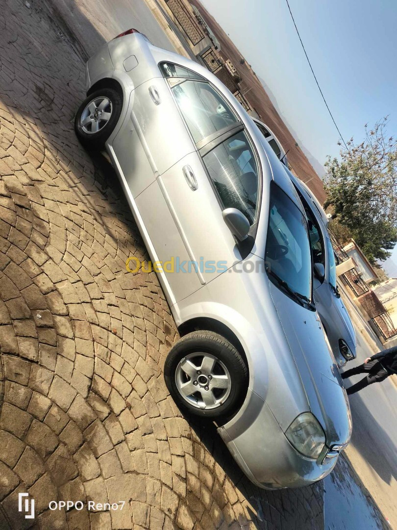 Chevrolet Optra 5 portes 2011 CRDI