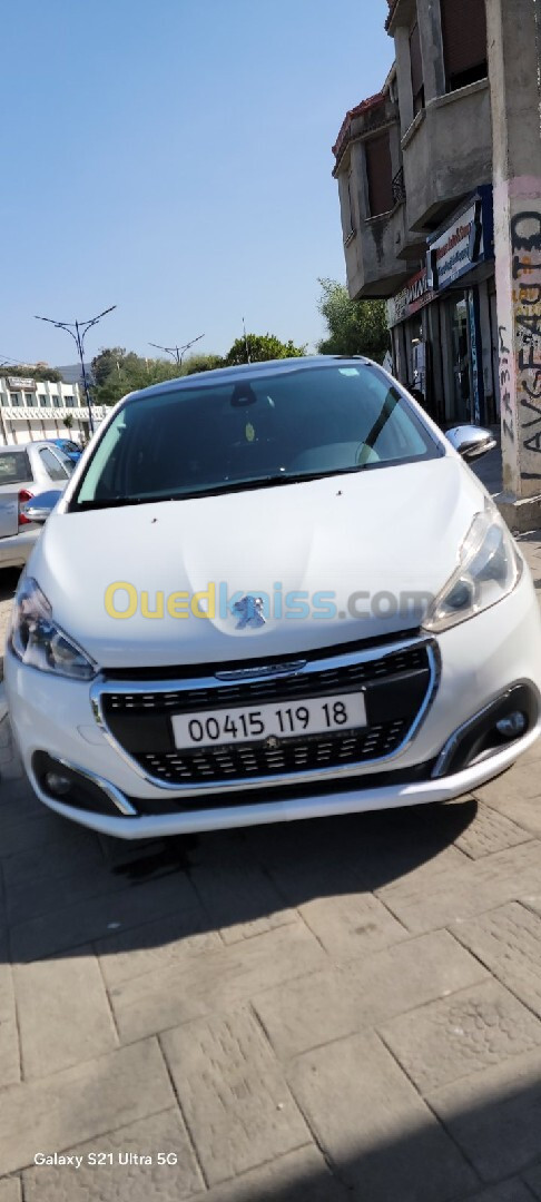 Peugeot 208 2019 Allure Facelift