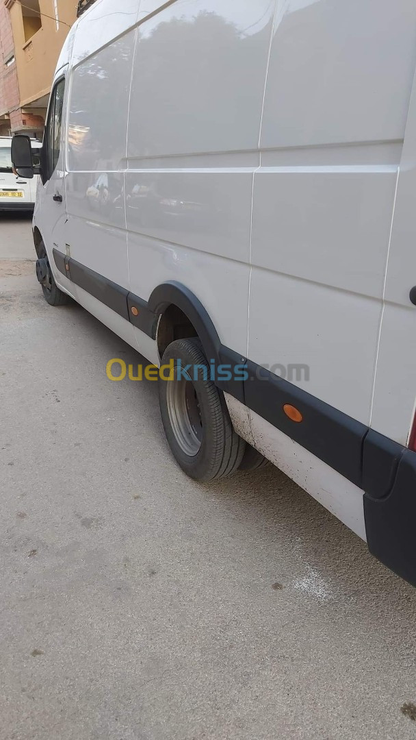 Renault Master double roue 2013