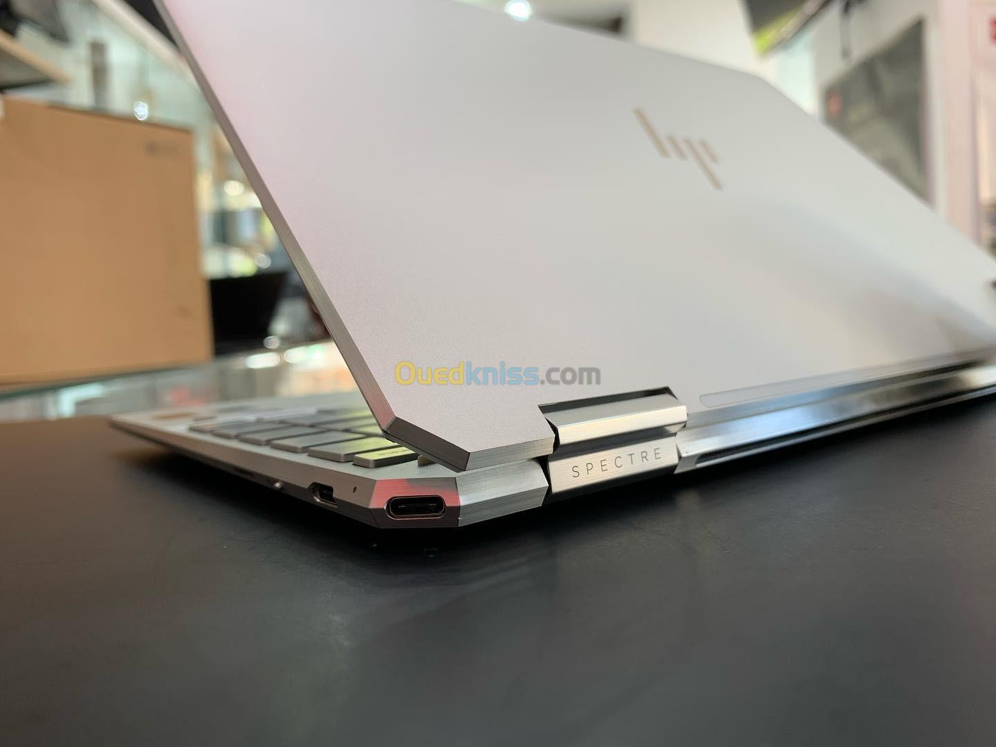 HP Spectre X360 Convertible Intel Core i7-1065G7 8 Mo cache, 3,90 GHz  16GB 512SSD 13 TACTILE 360