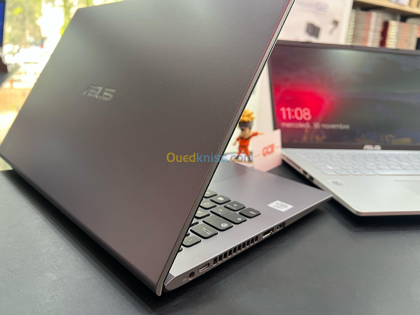 ASUS VIVOBOOK X509J Intel Core i5-1035G1 6 Mo de cache, jusqu'à 3,60 GHz RAM 8GB 256GB SSD 15" 