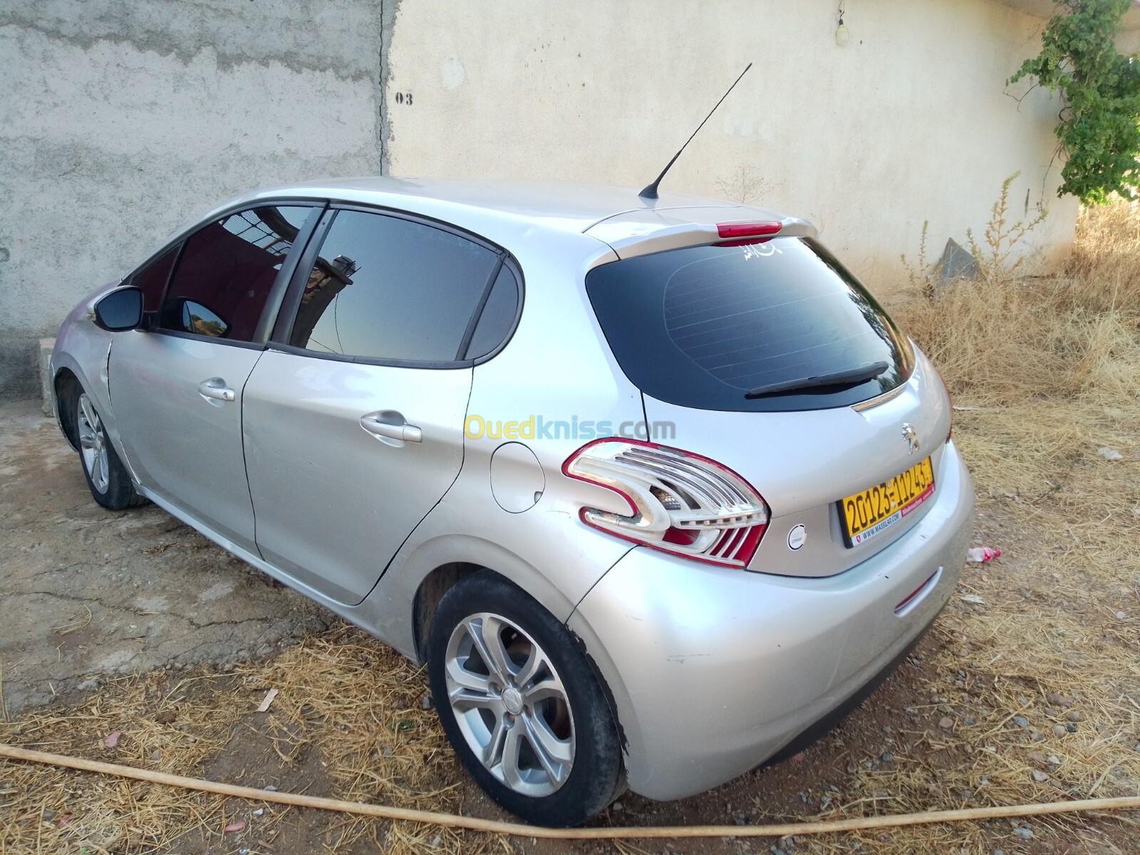 Peugeot 208 2012 208