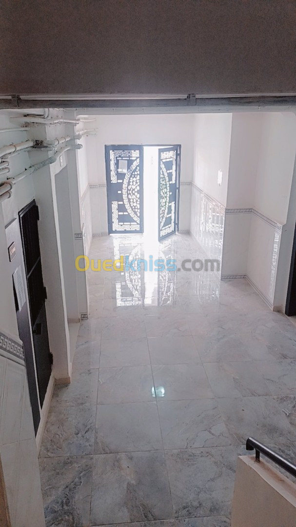 Location Appartement F3 Oran Arzew