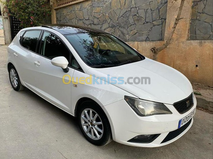 Seat Ibiza 2013 Fully +Toit ouvrant