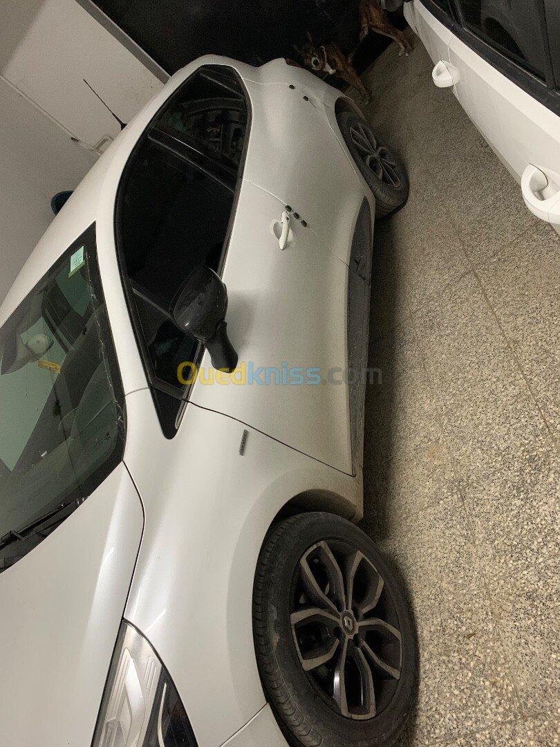 Renault Clio 4 2018 Limited 2