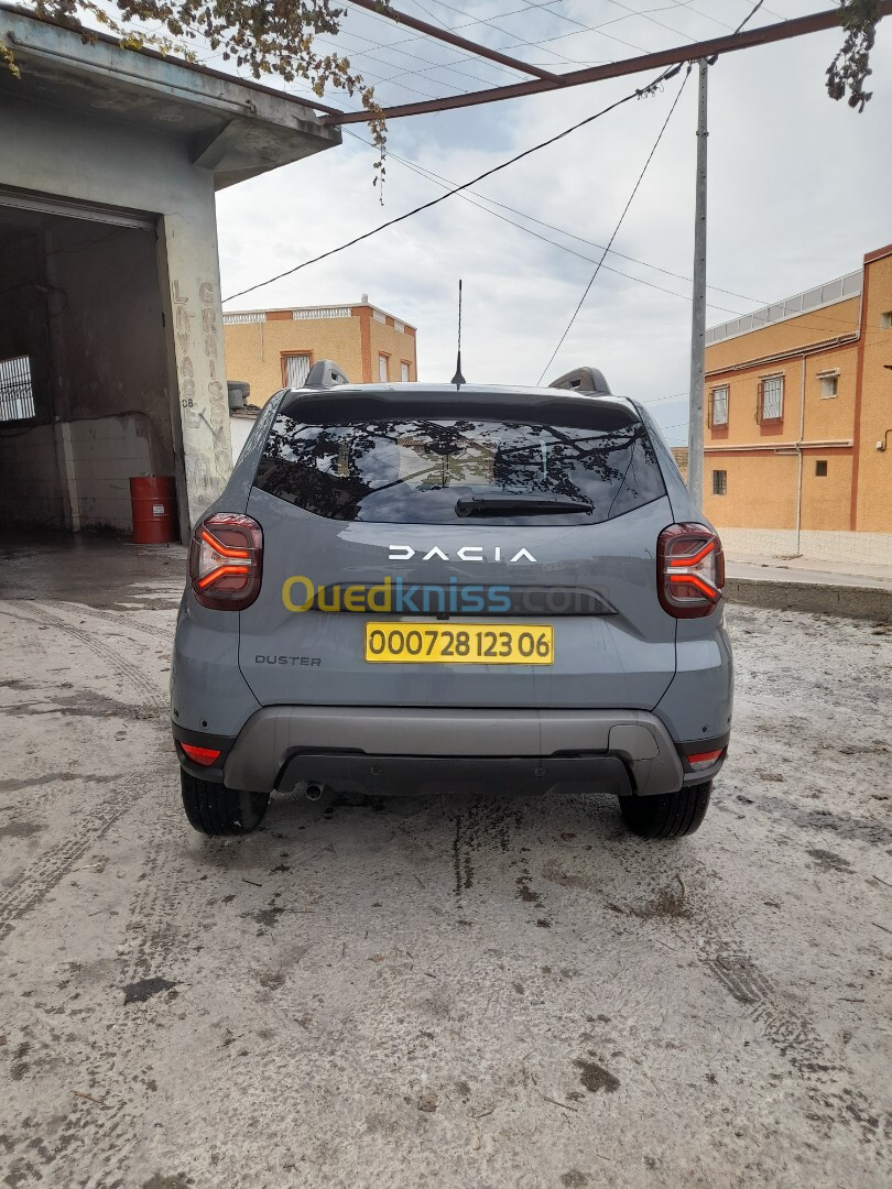 Dacia Duster 2023 Tout option