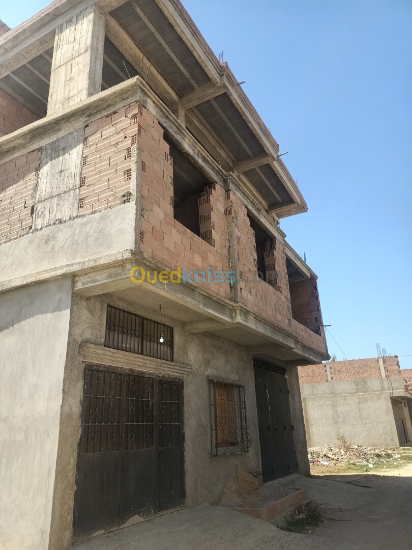 Vente Niveau De Villa F3 Blida Meftah