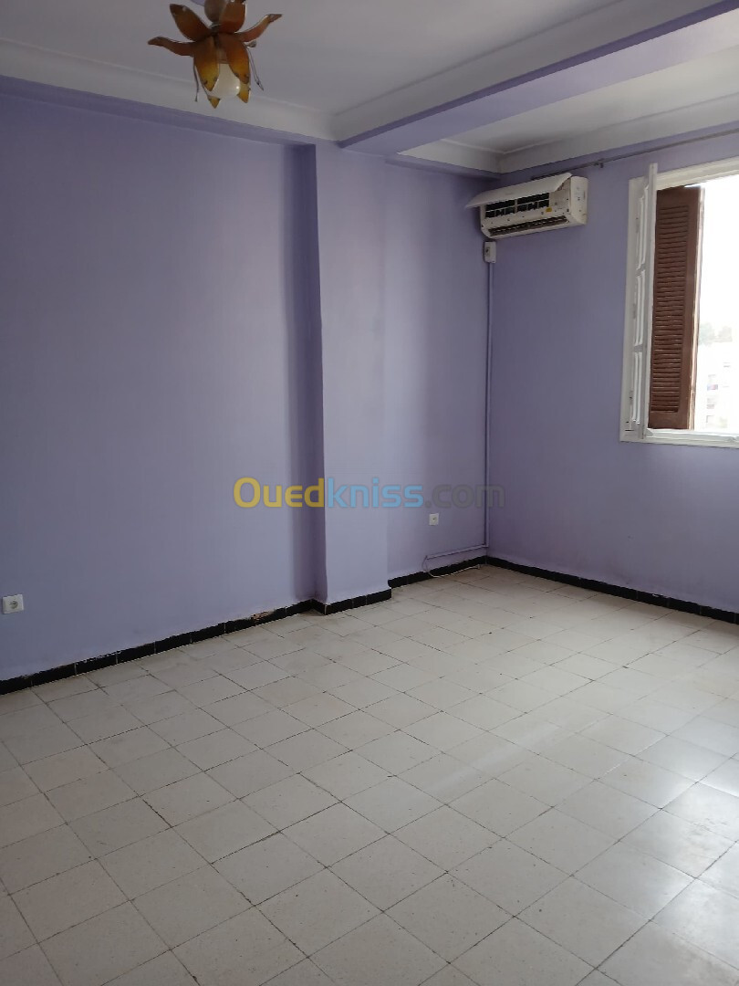 Location Appartement F4 Alger Bab ezzouar