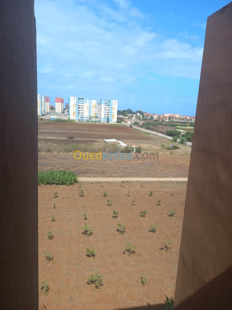 Location Appartement F4 Alger Bordj el bahri