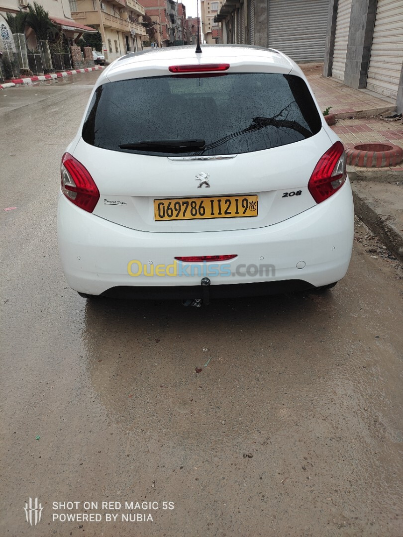 Peugeot 208 2012 208