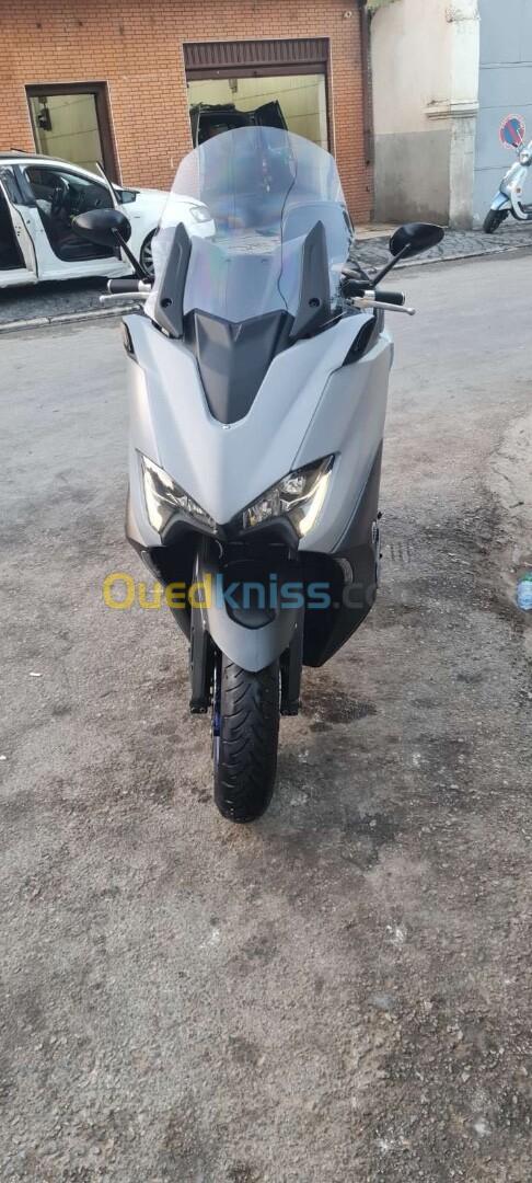 Yamaha Tmax  560 2021