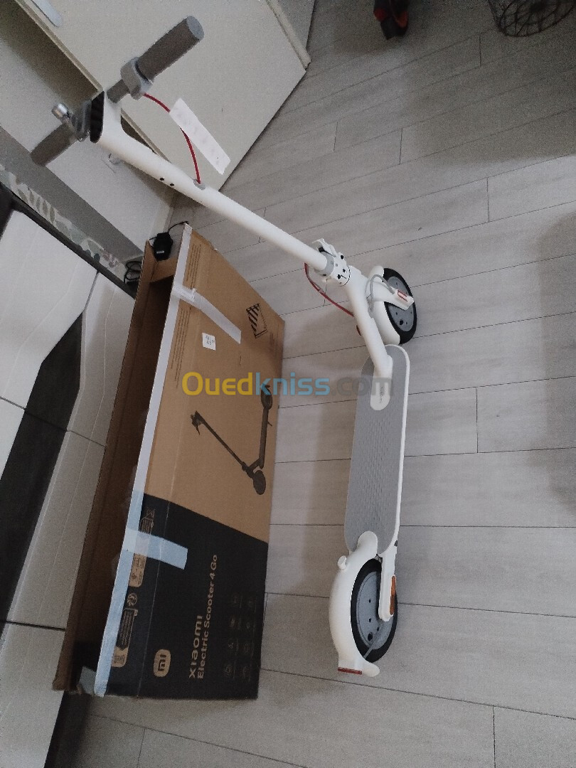 Trottinette xiaomi 4 Go